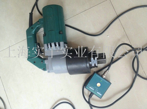 ��Ť��늄�(d��ng)�������b���ݼy������˨�ęC(j��)е��ʩ�����ߣ������Ԅ�(d��ng)����Ť�ع��ܡ��V����(y��ng)����˨���Y(ji��)��(g��u)�����ļ��O(sh��)���S�������ܼ�������ұ�𡢰l(f��)��O(sh��)��İ��b�����͙C(j��)е�������O(sh��)���܇�v�b�����I(y��)���Լ���(du��)�ݼy�o�̼���Ť�ؼ��S�������Ї�(y��n)��Ҫ��Ĉ�(ch��ng)�ϡ�